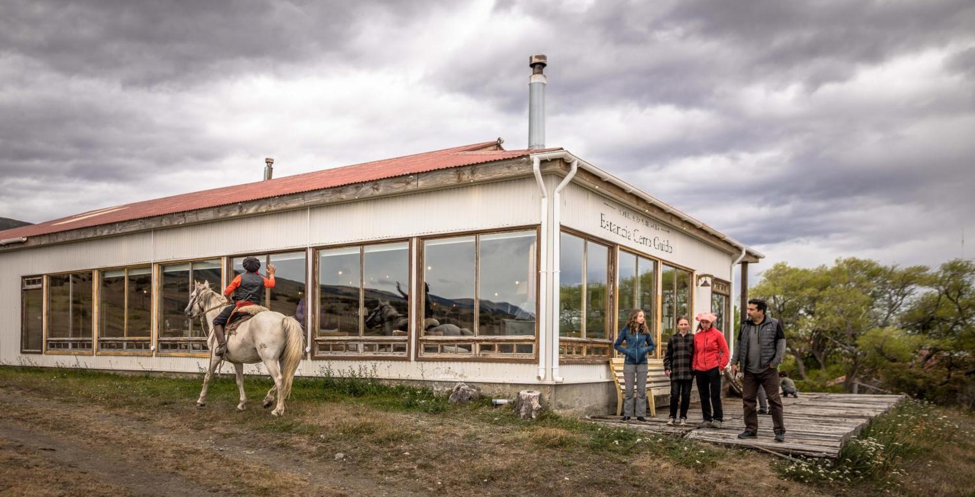 Estancia Cerro Guido Torres del Paine National Park المظهر الخارجي الصورة